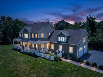 45 Pine Swamp Road, Cumberland, Rhode Island 02864, USA