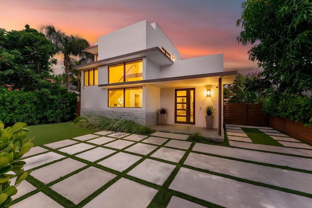 509 38th Street, West Palm Beach, Florida 33407, USA