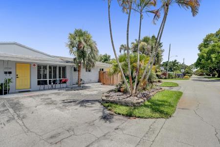 2500 NW 3RD Avenue 1-4, Wilton Manors, Florida 33311