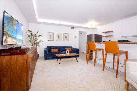 525 Meridian Ave 203, Miami Beach, Florida 33139, USA