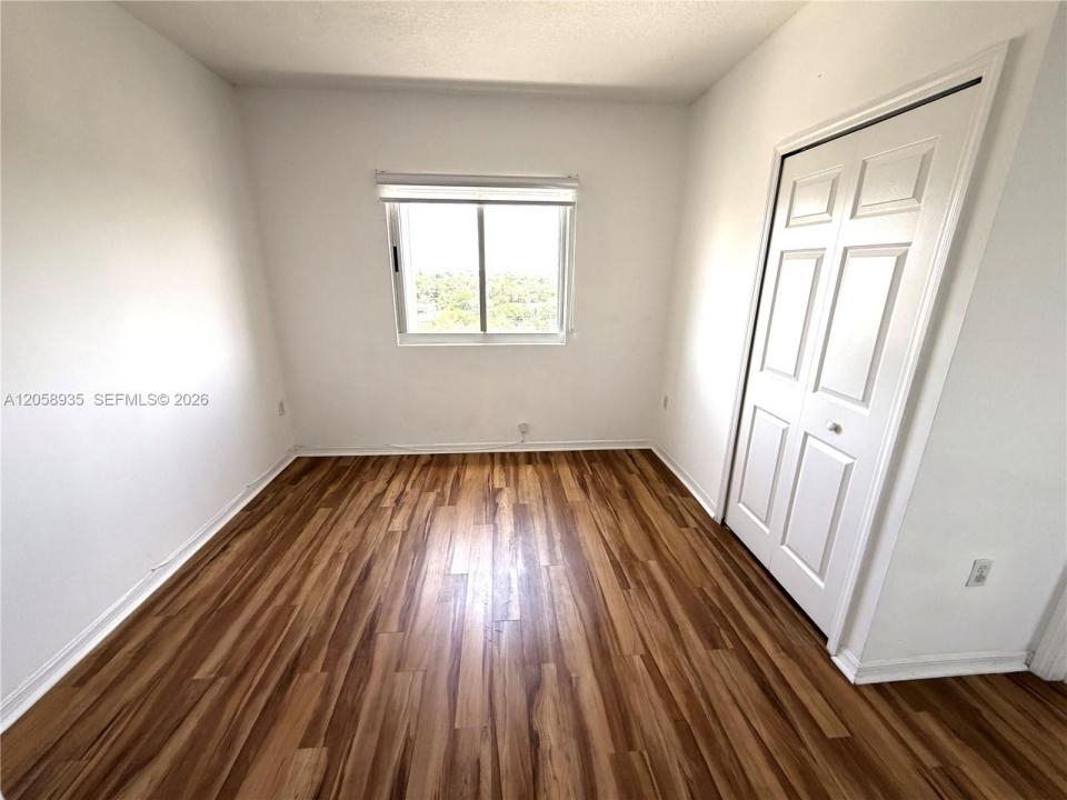3500 Coral Way 907, Miami, Floride 33145, États-Unis