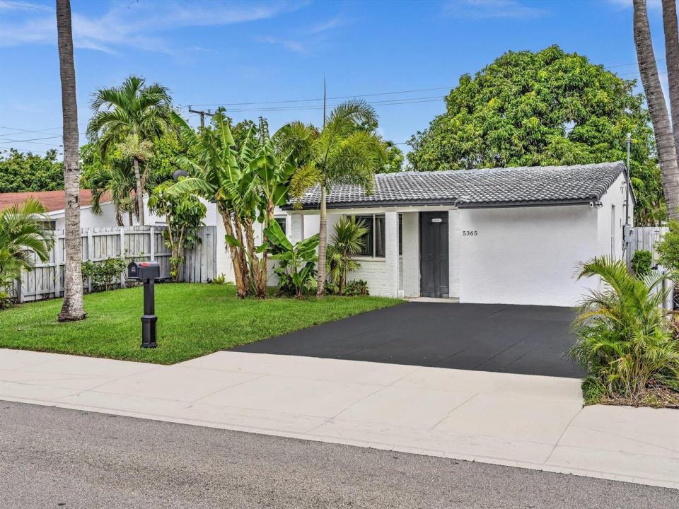 5365 N Andrews Avenue, Oakland Park, Florida 33309, Stati Uniti