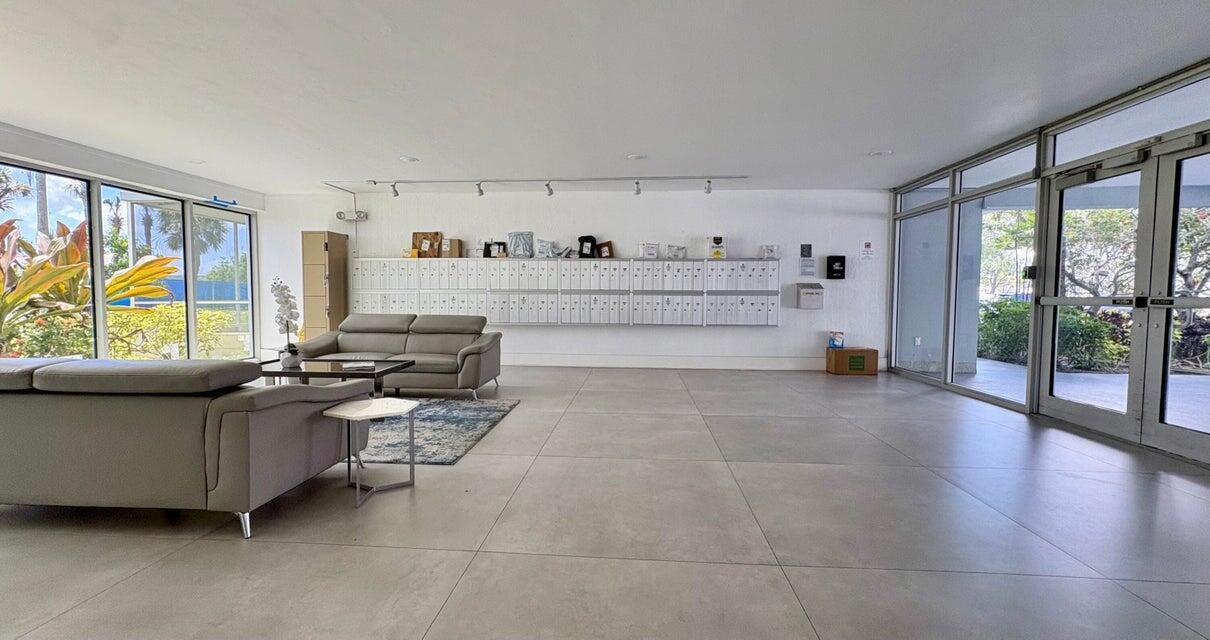 5700 NW 2nd Avenue 202, Boca Raton, Florida 33487, USA