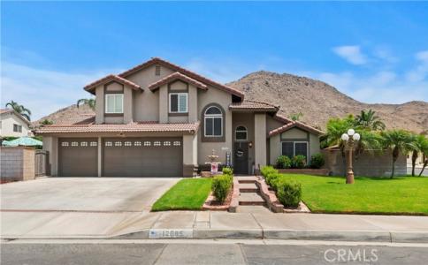 Oriole Avenue, Grand Terrace, Californie 92313, États-Unis