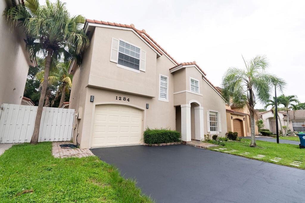 1284 NW 125th Terrace, Sunrise, فلوريدا 33323, الولايات المتحدة