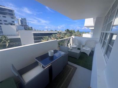 100 Lincoln Rd 537, Miami Beach, Florida 33139, USA