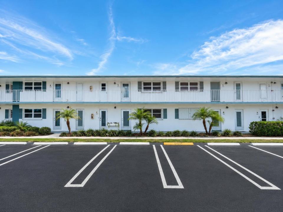 1114 Lake Terrace 203, Boynton Beach, Floride 33426, États-Unis