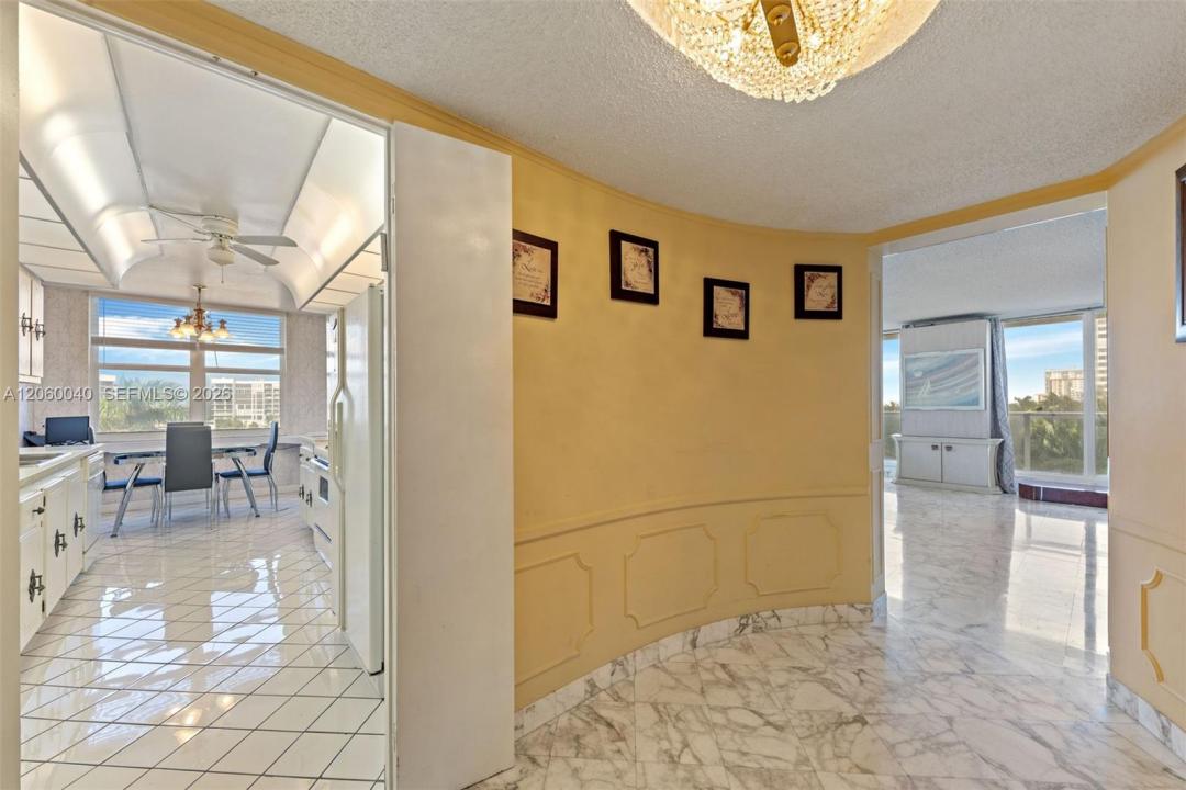 2751 S Ocean Dr 501N, Hollywood, Florida 33019, Stati Uniti