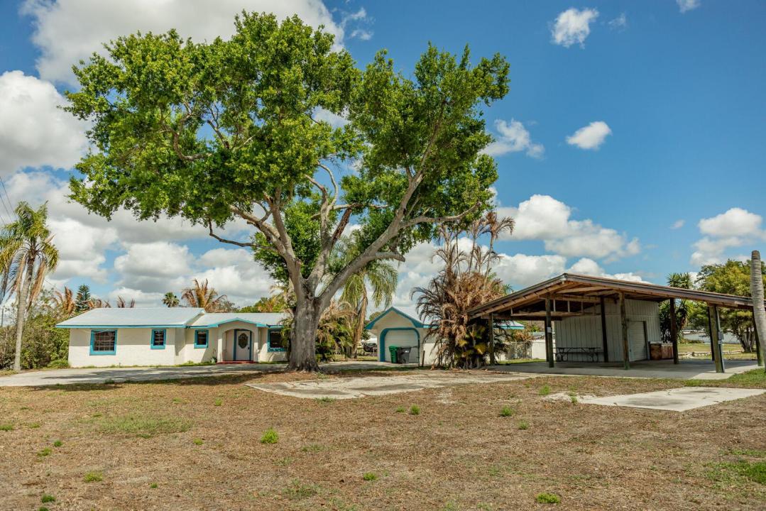 3122 SE 34th Avenue, Okeechobee, Floride 34974, États-Unis