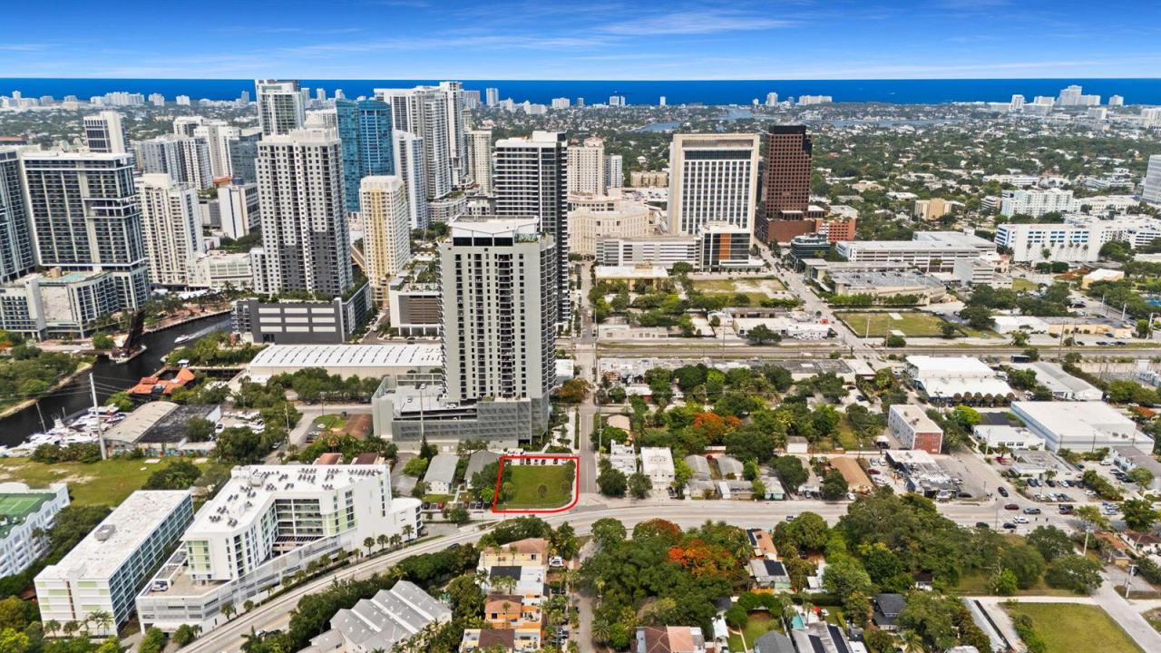 460 SW 4TH Avenue, Fort Lauderdale, Floryda 33315, USA