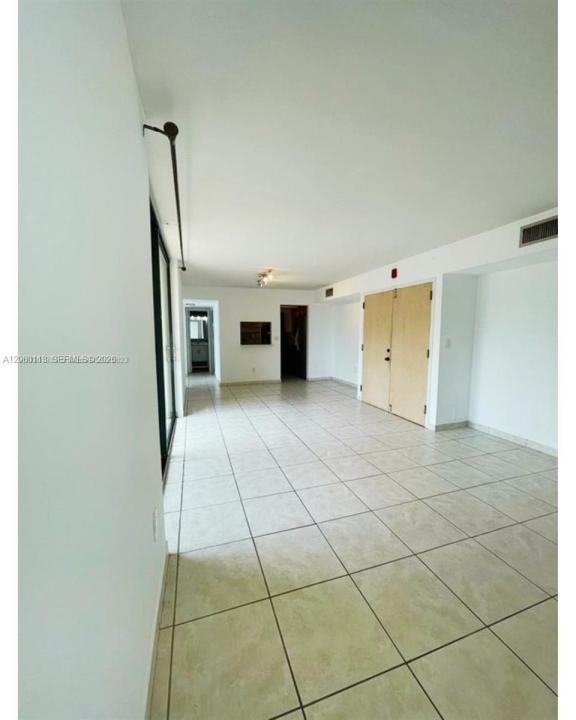 11750 SW 18th St 208-1, Miami, Florida 33175, USA