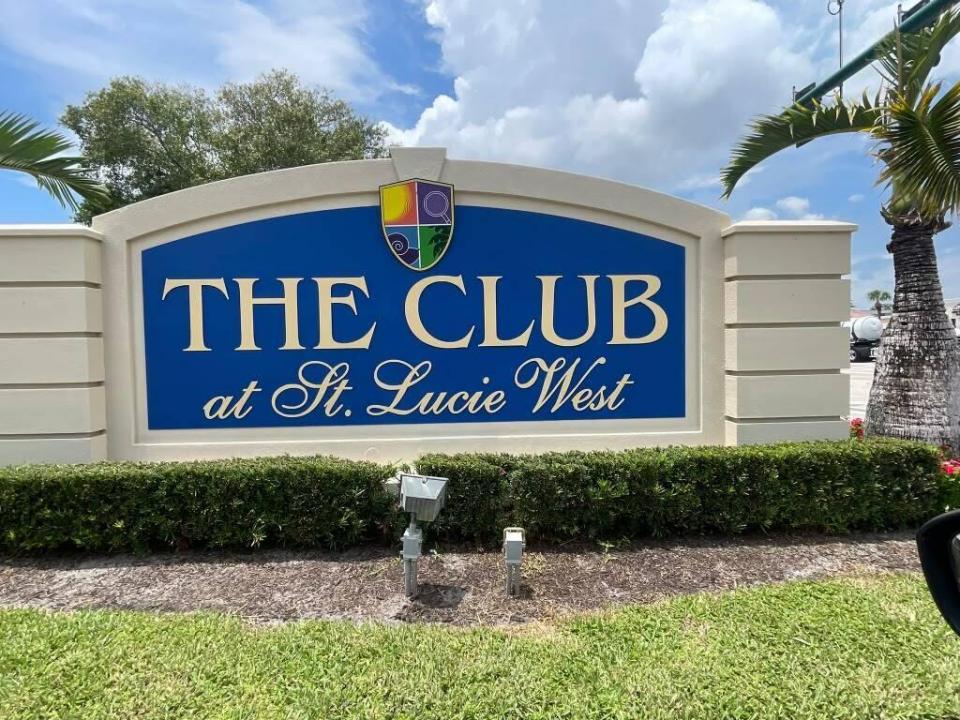 241 SW Palm Drive 106, Port St. Lucie, Floride 34986, États-Unis