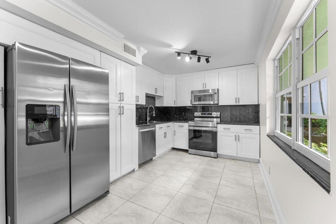 4240 OAKS Terrace 103, Pompano Beach, 플로리다 33069, 미국