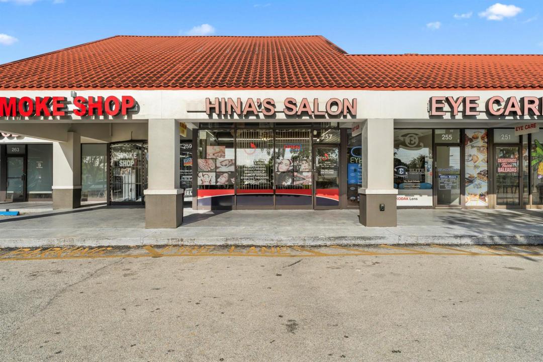 257 N UNIVERSITY Drive, Pembroke Pines, Floride 33024, États-Unis