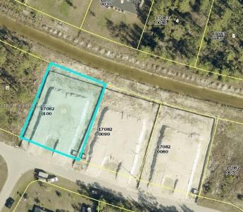 1946 Victor Ln, Lehigh Acres, Floride 33972, États-Unis