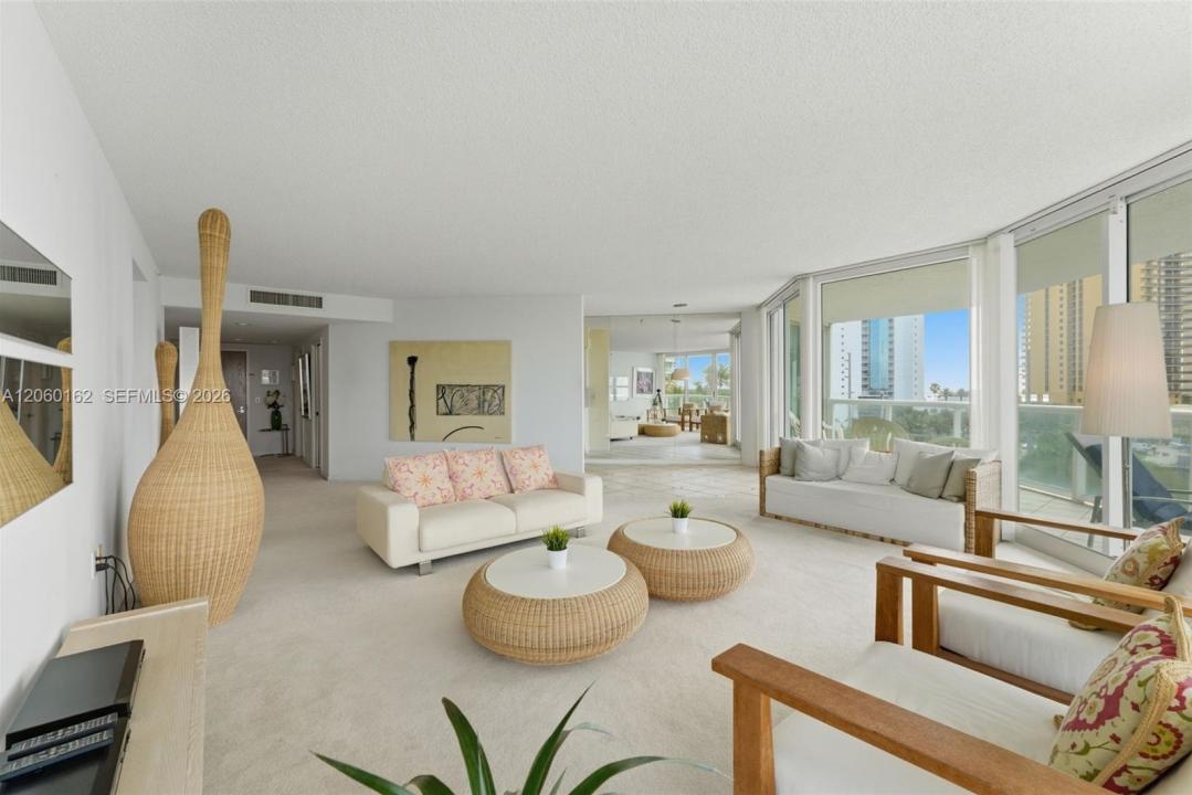 16400 Collins Ave 544, Sunny Isles Beach, Florida 33160, Stati Uniti