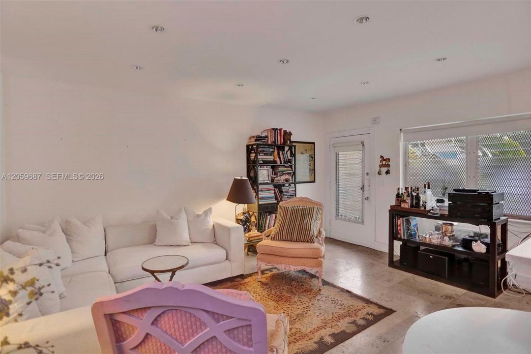 350 Collins Ave 310, Miami Beach, Florida 33139, Stati Uniti