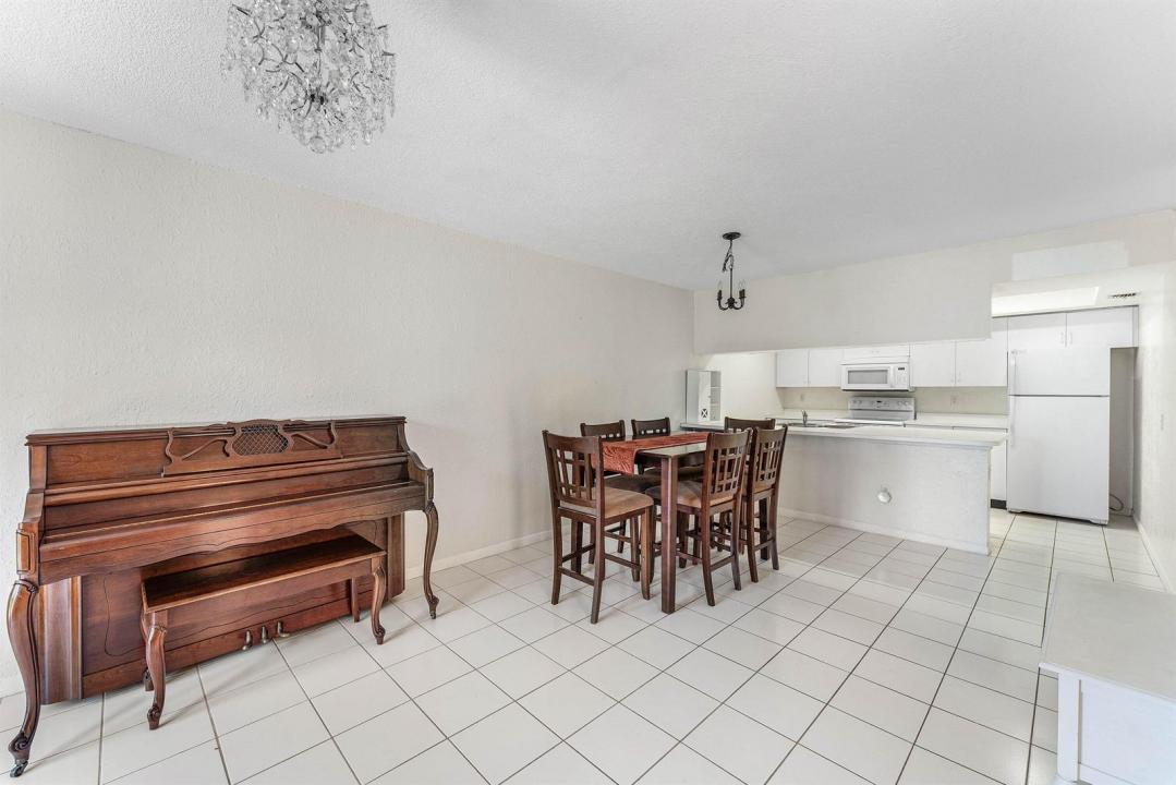 170 WATERSIDE Drive 170, Hypoluxo, Floryda 33462, USA