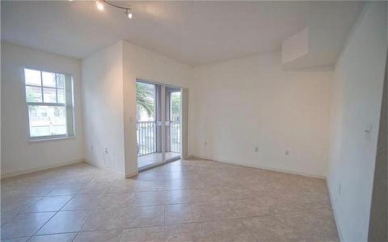 6540 W SAMPLE Road 6540, Coral Springs, Florida 33067, USA