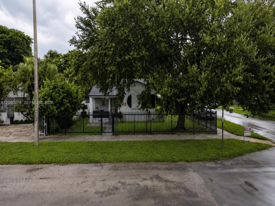 1501 NW 42nd St, Miami, Floride 33142, États-Unis