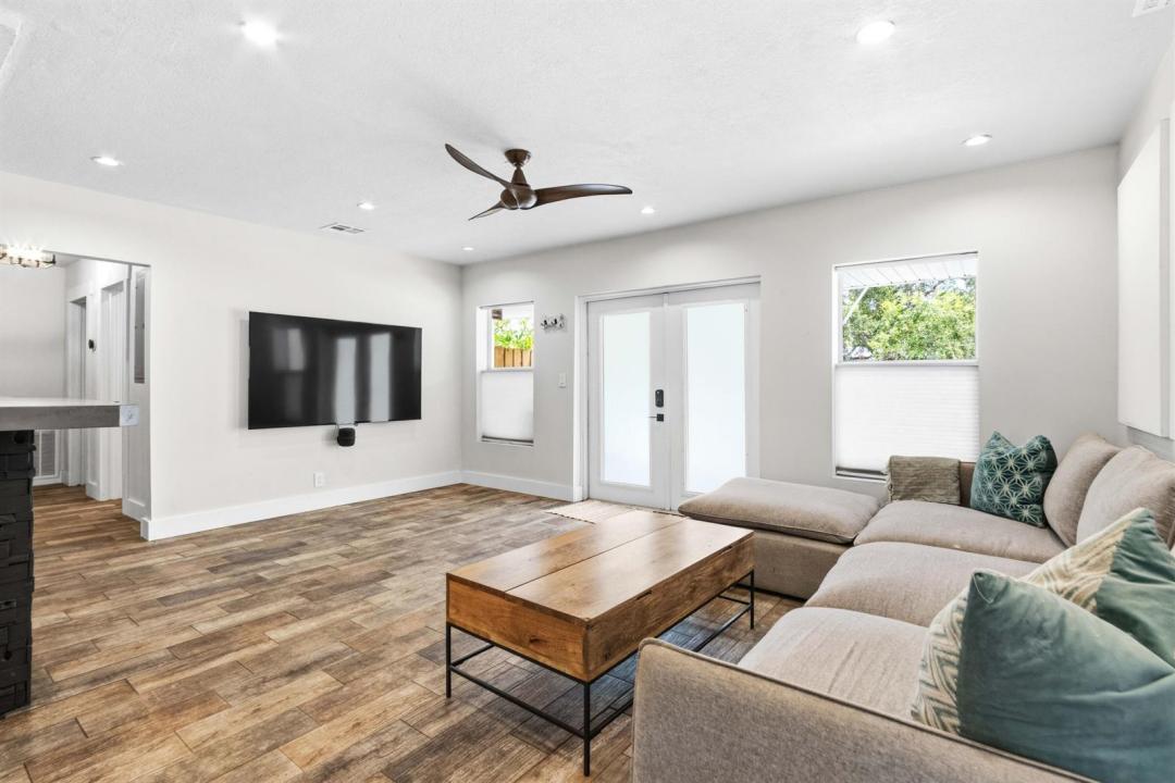1400 NE 17th Avenue, Fort Lauderdale, Florida 33304, USA