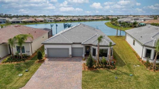 818 SE COURANCES Drive, Port St. Lucie, Florida 34984