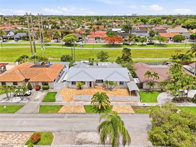 323 NW 136th Pl, Miami, Florida 33182, USA