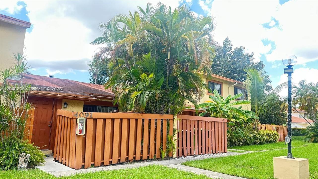 4091 Sierra Te 4091, Sunrise, Florida 33351, Stati Uniti