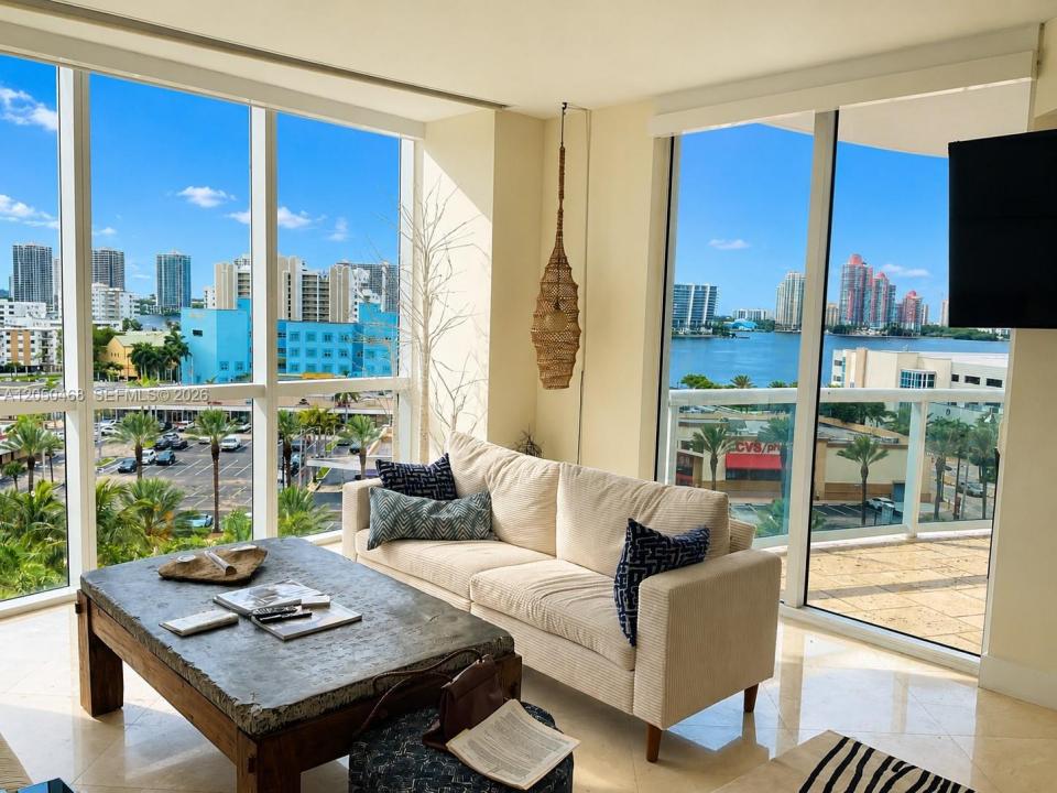18201 Collins Ave 901A, Sunny Isles Beach, Florida 33160, Stati Uniti