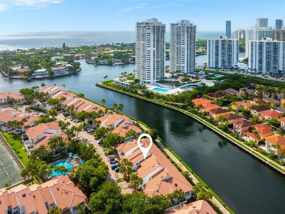 3748 NE 209th Ter, Aventura, Florida 33180, Stati Uniti