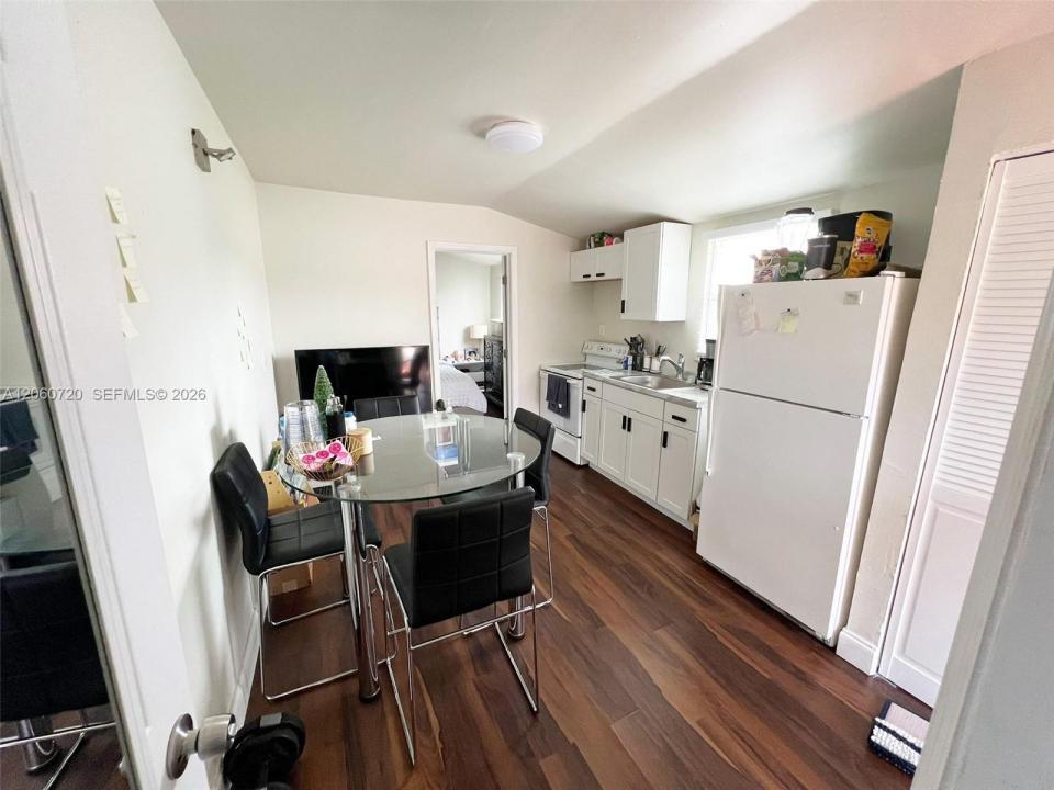320 SW 4th Ave B, Miami, Florida 33130, Amerika Birleşik Devletleri