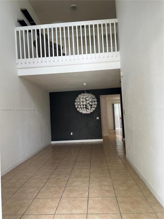 11440 NW 75th Ter, Doral, Florida 33178, Stati Uniti