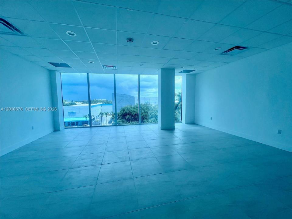10450 NW 33rd St 302, Doral, Floride 33172, États-Unis