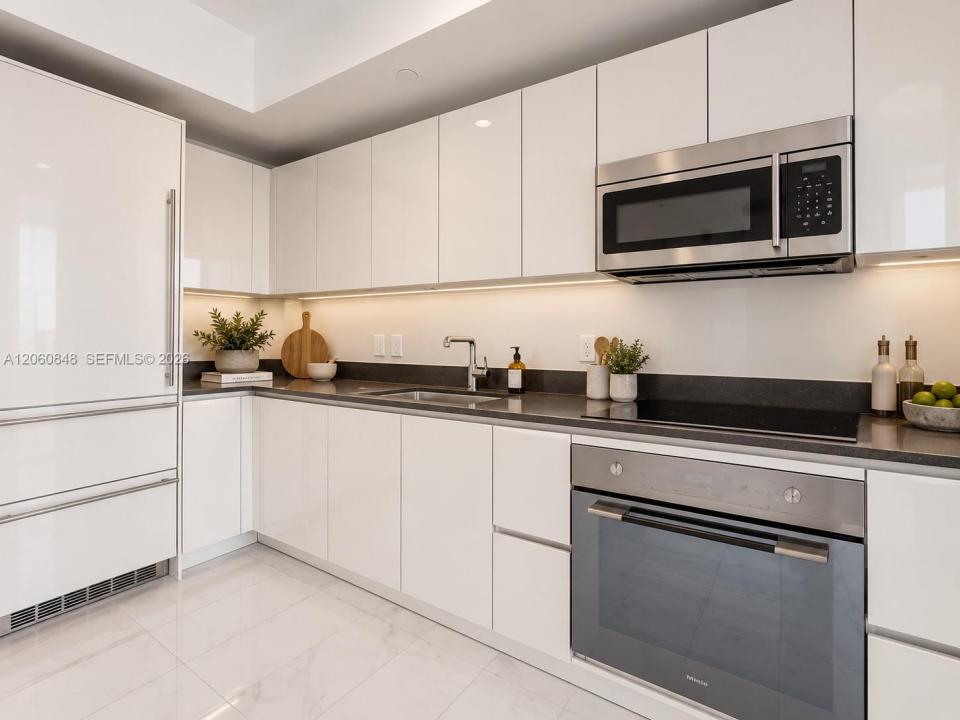 1010 Brickell Ave 2708, Miami, فلوريدا 33131, الولايات المتحدة