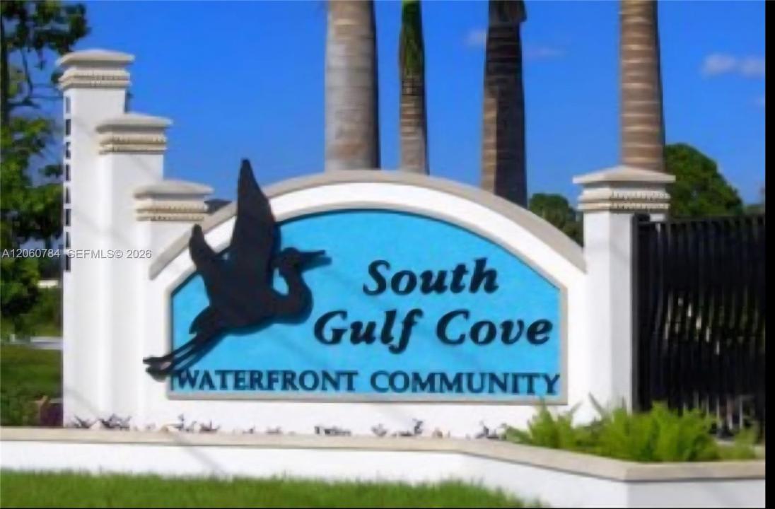 2151 Meetze Street, Port Charlotte, Floride 33953, États-Unis