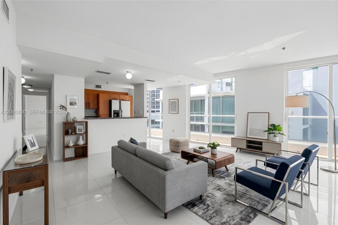 6362 Collins Ave 514, Miami Beach, Florida 33141, Stati Uniti