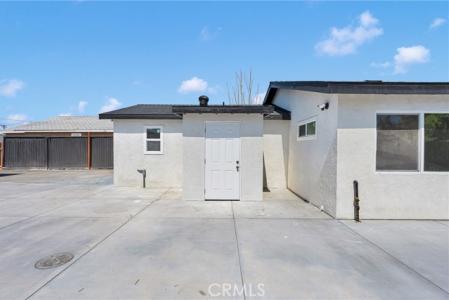 Lynwood, Highland, Kaliforniya 92346, Amerika Birleşik Devletleri