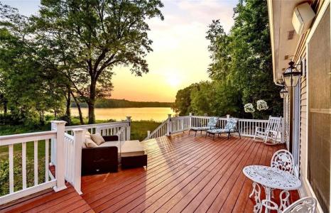 12 Woodlake Drive, Johnston, Rhode Island 02919, Amerika Birleşik Devletleri