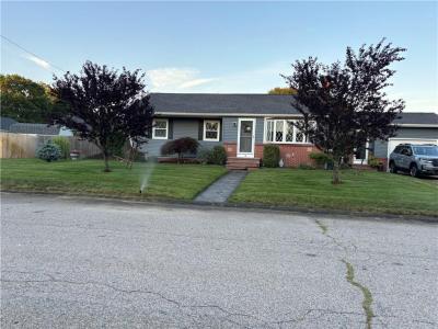18 Mellon Road, Warwick, Rhode Island 02889, USA