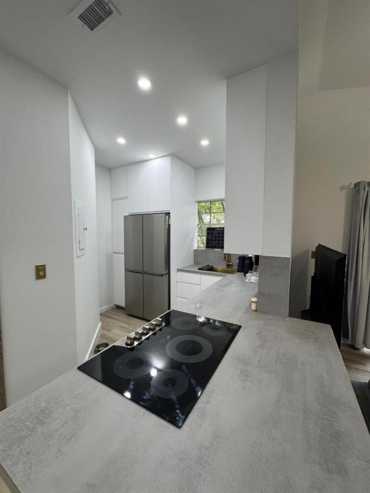 2331 NW 96th Terrace 17H, Pembroke Pines, Florida 33024, Stati Uniti