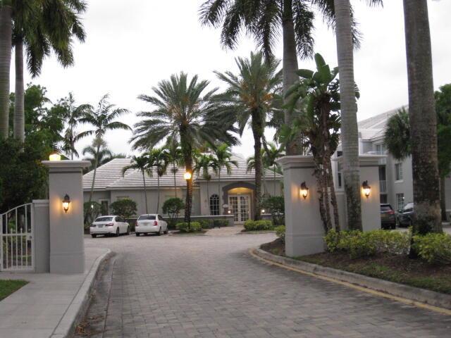 620 SW 111th Avenue 103, Pembroke Pines, Floride 33025, États-Unis