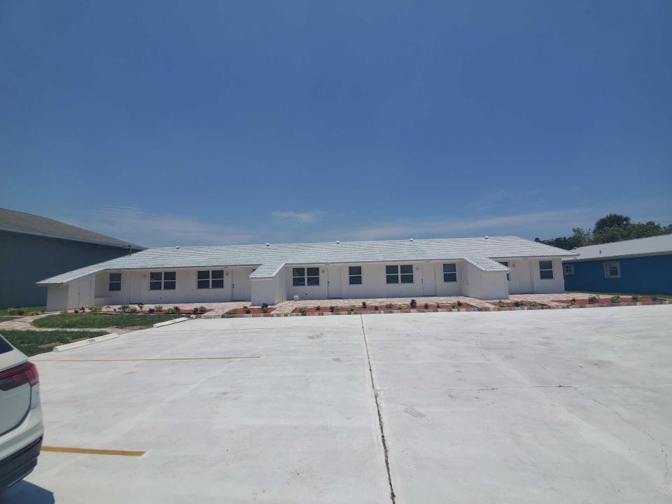 1240 CARLTON Court, Fort Pierce, Florida