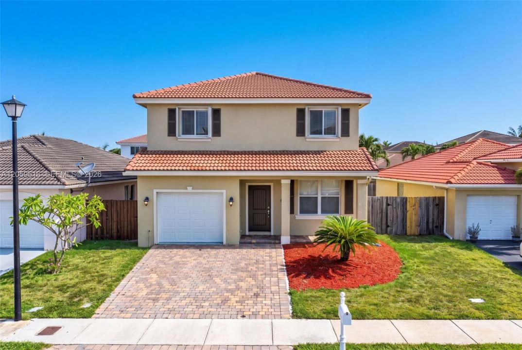 8961 SW 215th Ter, Cutler Bay, Florida 33189, Amerika Birleşik Devletleri