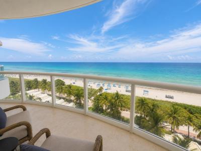 6365 Collins Ave 802, Miami Beach, Florida 33141, USA