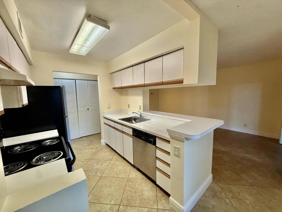 9777 Westview Drive 1113, Coral Springs, Floride 33076, États-Unis