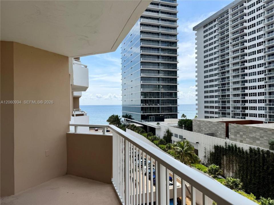 1980 S Ocean Dr 6N, Hallandale Beach, Floride 33009, États-Unis