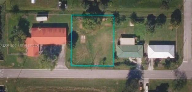 757 SW Avenue R, Moore Haven, Floride 33471, États-Unis