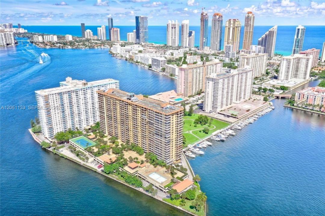 290 174th St 617, Sunny Isles Beach, Floride 33160, États-Unis