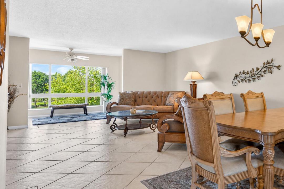 5906 CRYSTAL SHORES Drive 404, Boynton Beach, Florida 33437, Stati Uniti