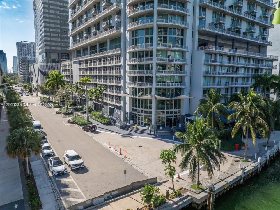 690 SW 1st Ct 1132, Miami, Floride 33130, États-Unis